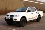 Mitsubishi L200 Black Barbarian 2012 года (UK)